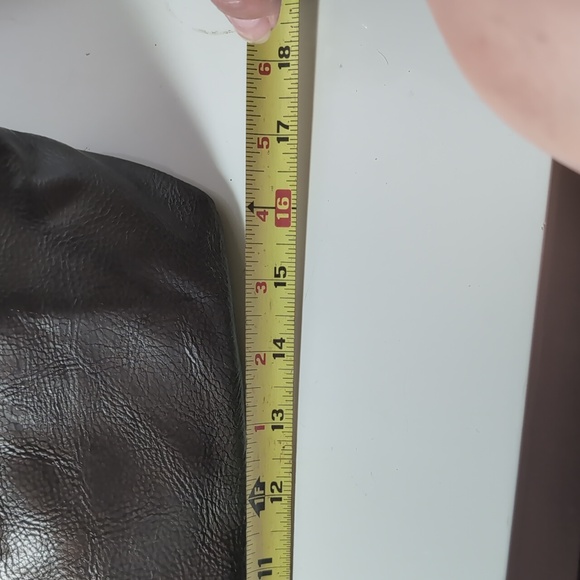 Enzo Angiolini Silver Shoulder Bag - Picture 7 of 10